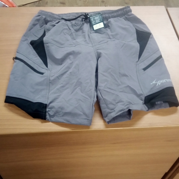 Mens sportneer padded cycling shorts